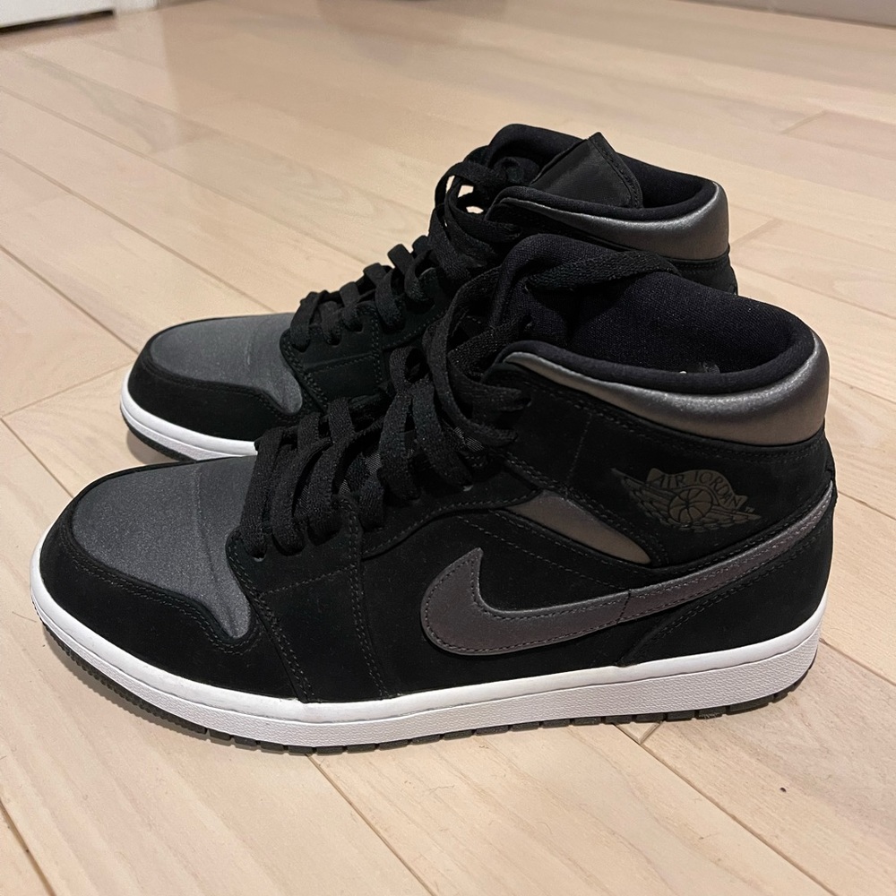 Jord 1 Mid Nylon Black Anthracite